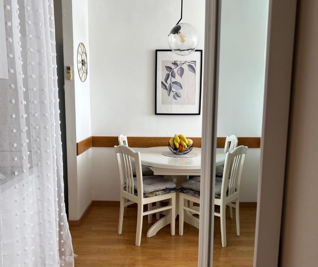 City Center Apartment Twiggy マカルスカ エクステリア 写真